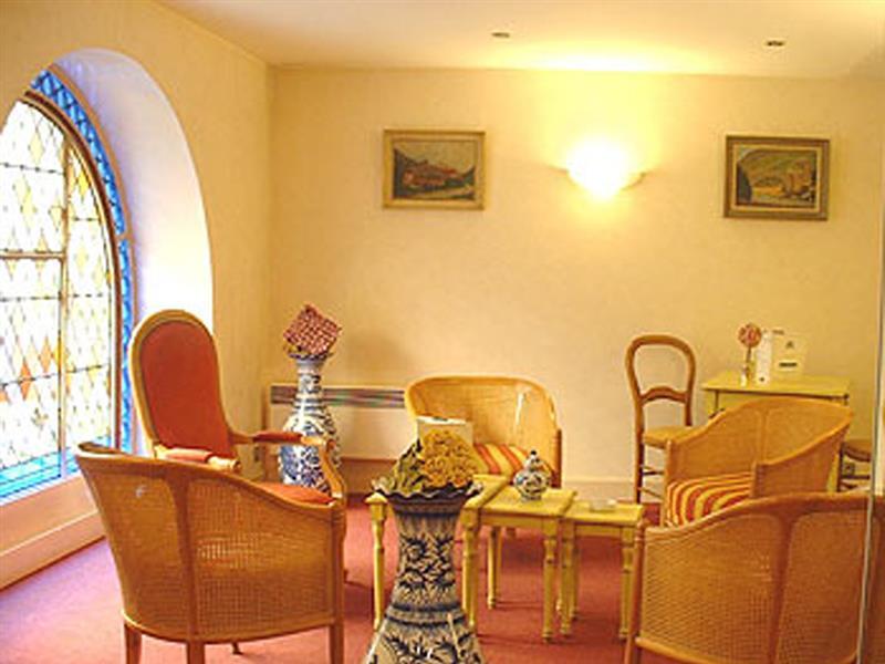 Western Premier Hbeo Centre Khách sạn 4*