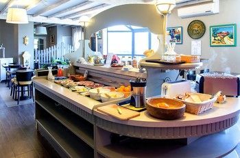 Contact Le Provencal Bordeaux