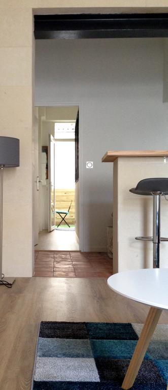 Apartment Sweet Morning