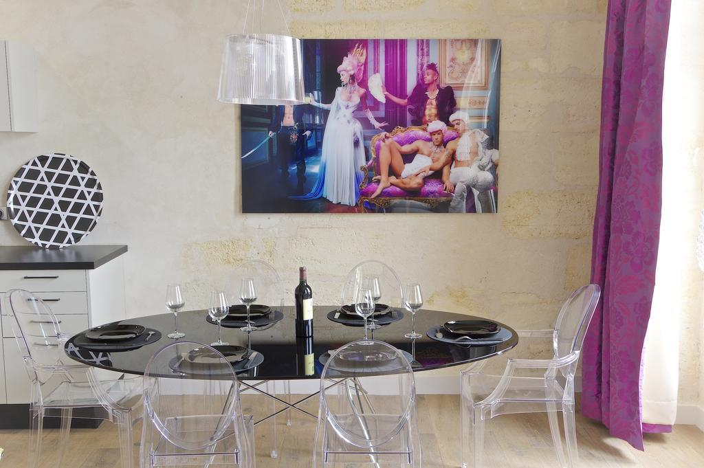 Baroque Apartment *