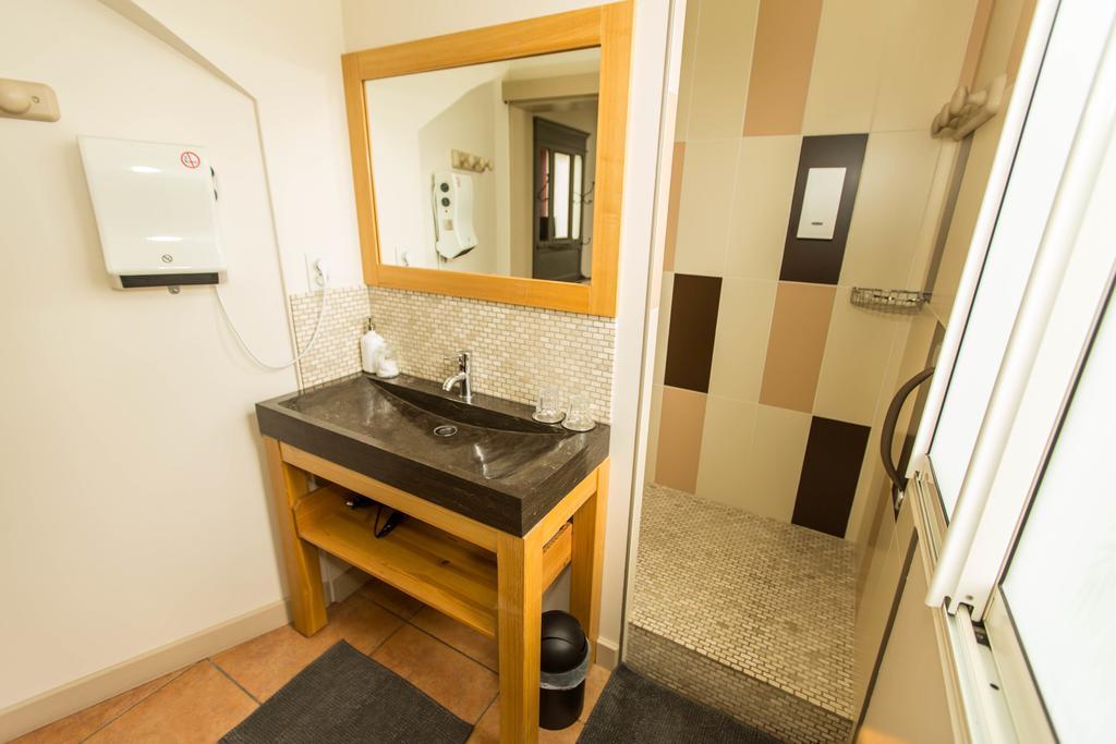 La Maison Cachee Guest house *
