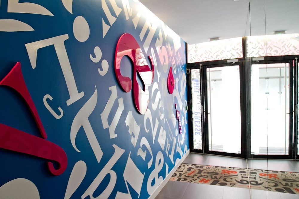 De La Presse Centre