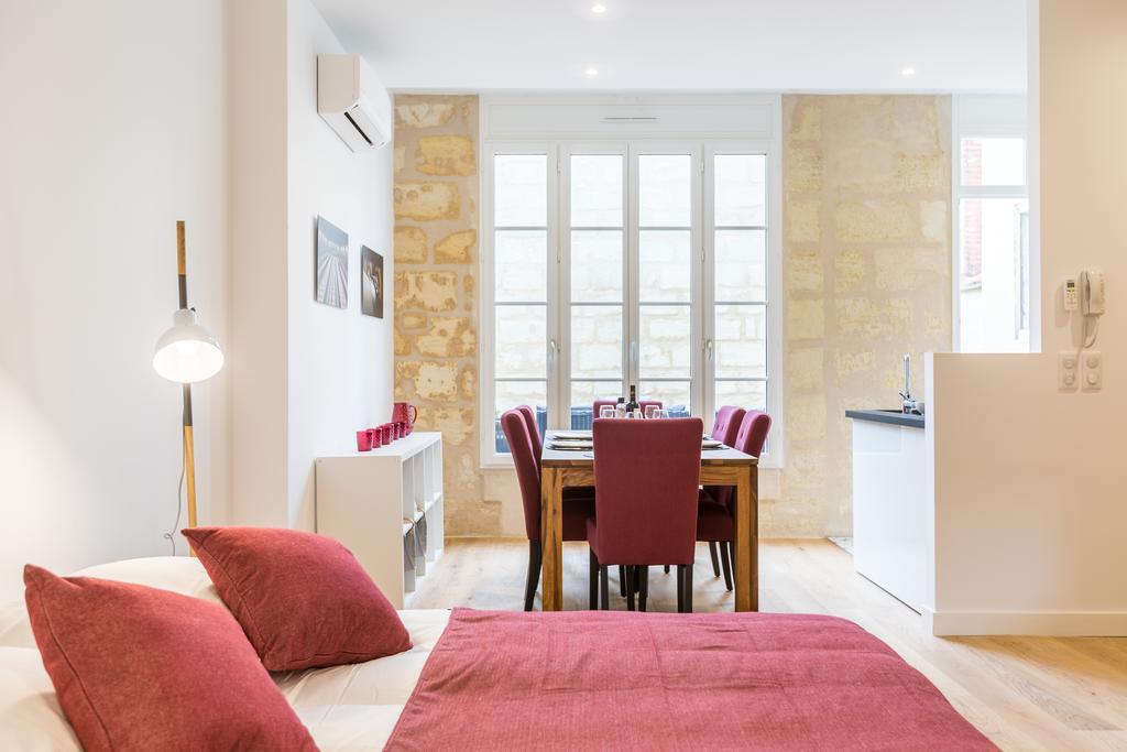 Gorgeous And Terrace In The Center Apartment