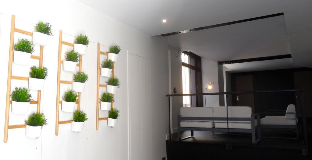 Loft Luxe Hyper Centre: Terrasse/piscine/ Salle De Sport Couette-café Bordeaux