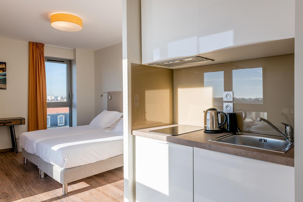 Aparthotel Centre Marne - Gare Saint-jean 3*