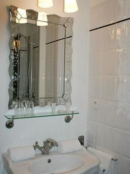 Du Theatre Hotel