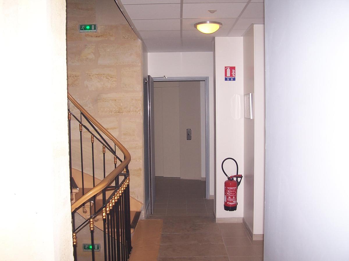Nad'hotel 2*