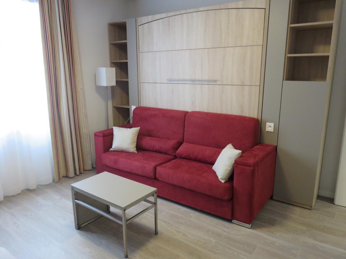 Appart-hotel & Golf Bassins A Flot 3*