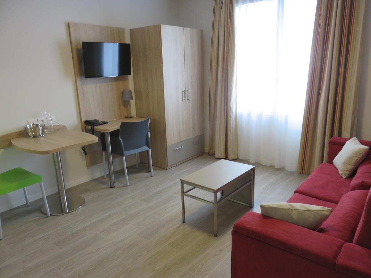 Appart-hotel & Golf Bassins A Flot 3*