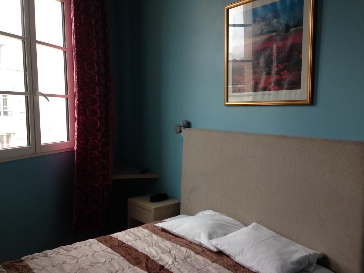 Nad'hotel Hotel 2*