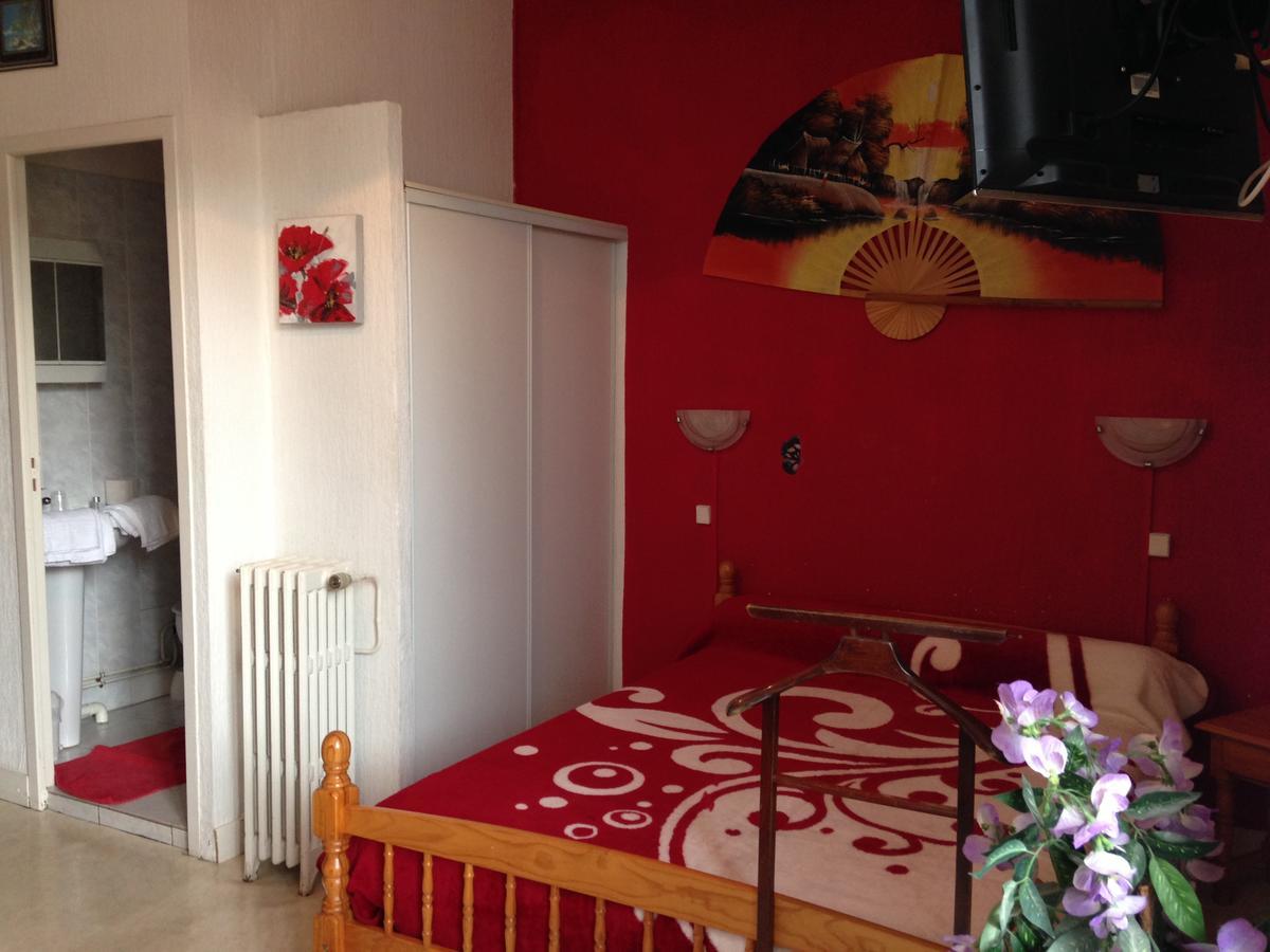 Du Parc Khách sạn 2*