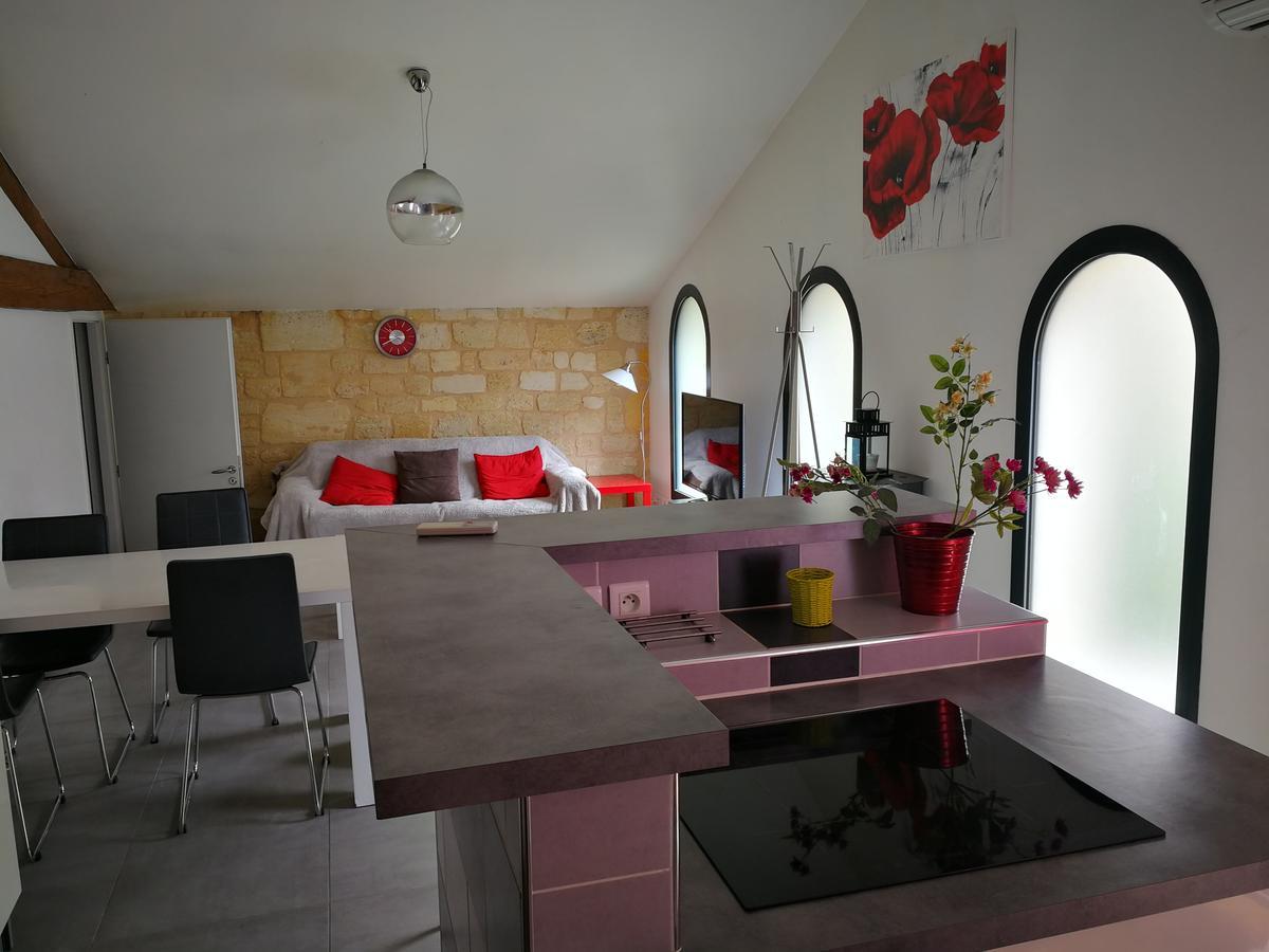 De Charme Chatrons Apartment