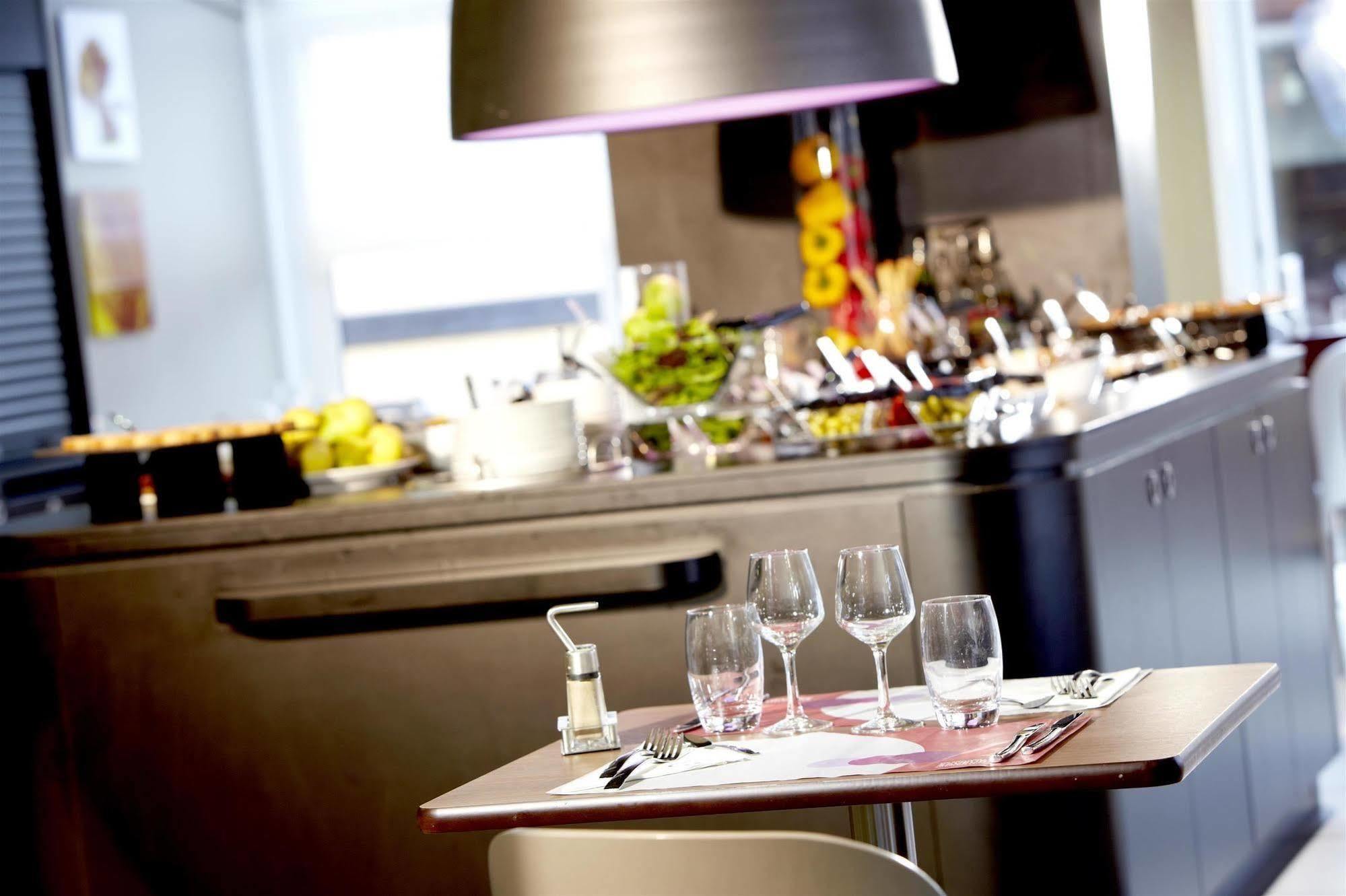 Hotel Campanile - Le
