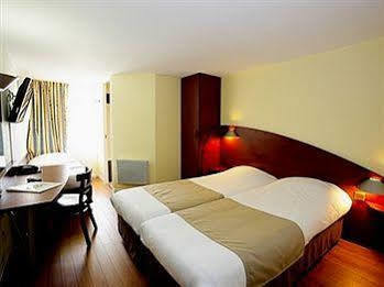 Contact Le Provencal 3* Bordeaux