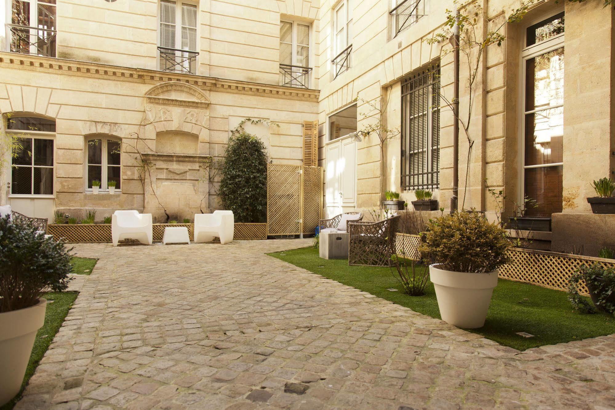 Guest house L'hotel Particulier 2*