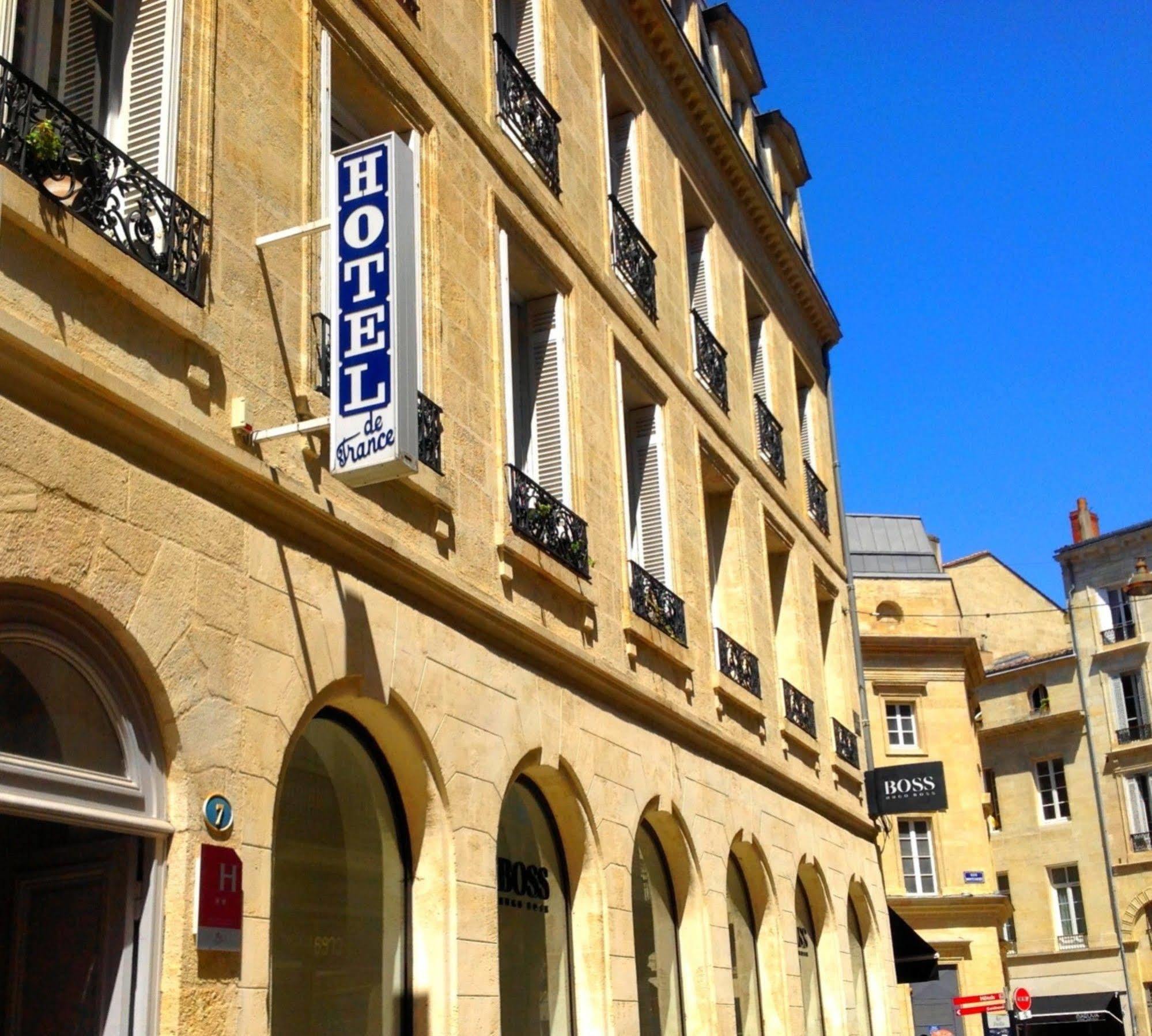 Des Grands Hommes - Centre