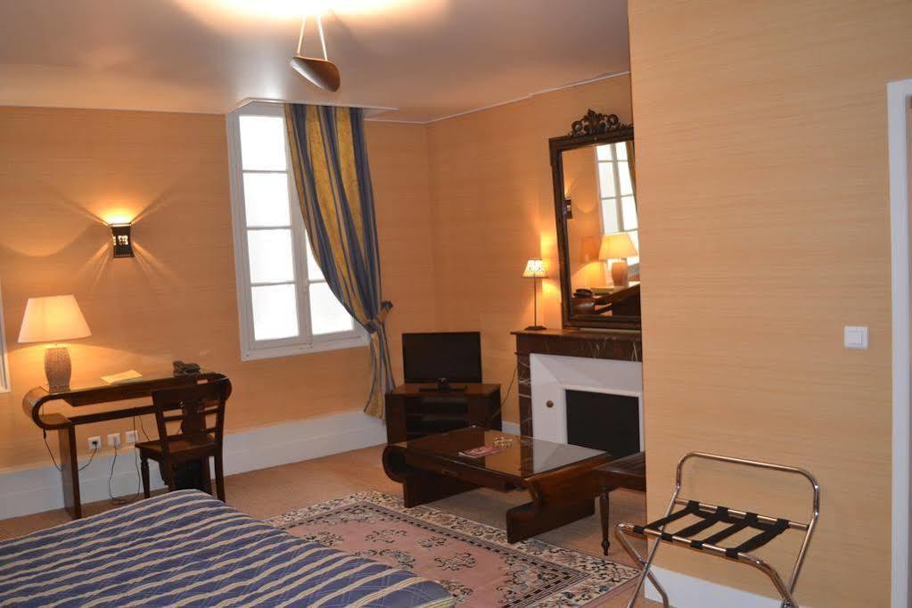Hotel Des Grands Hommes - Centre 2*