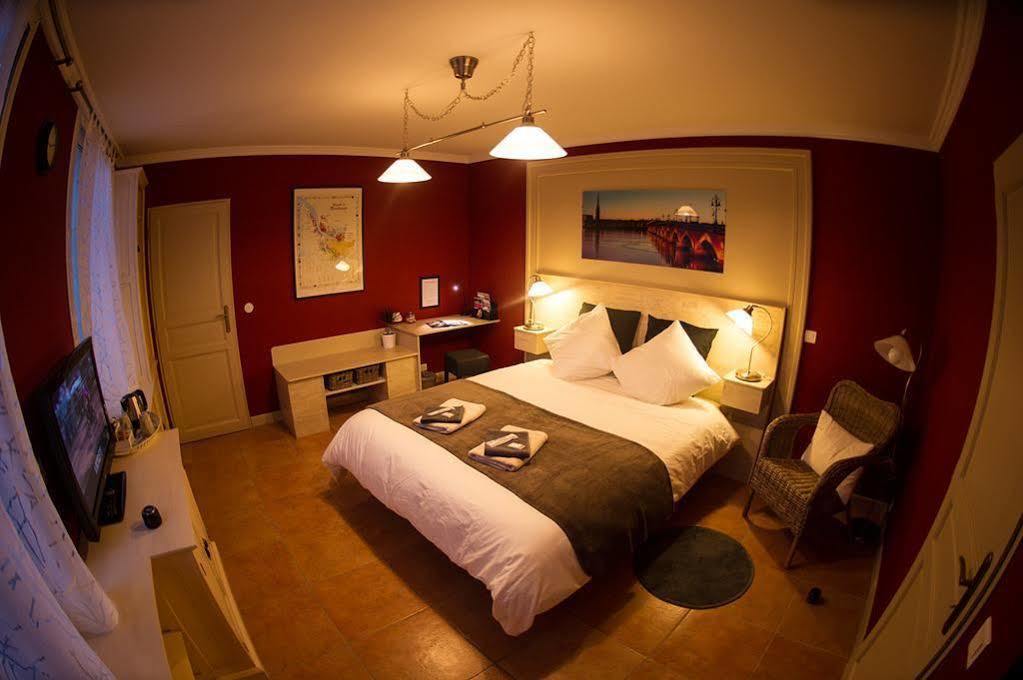 Guest house La Maison Cachee *