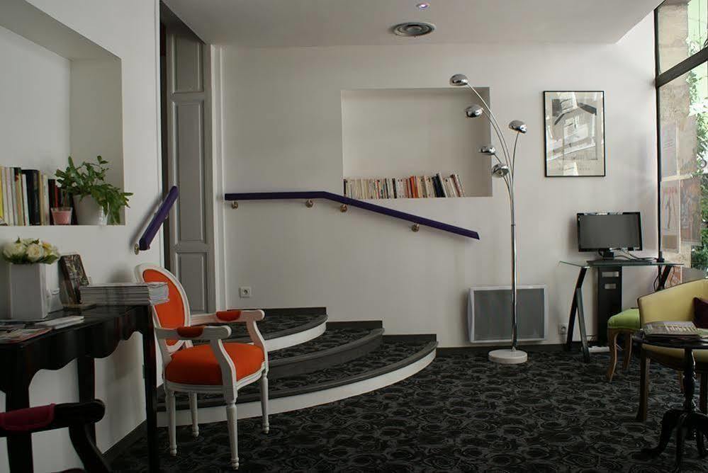 Du Theatre Hotel 2*