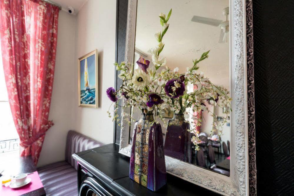 Hotel Regina Gare Saint-jean 2*