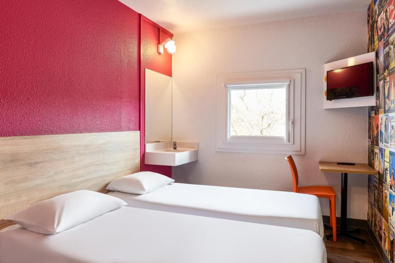 Hotelf1 Hotel