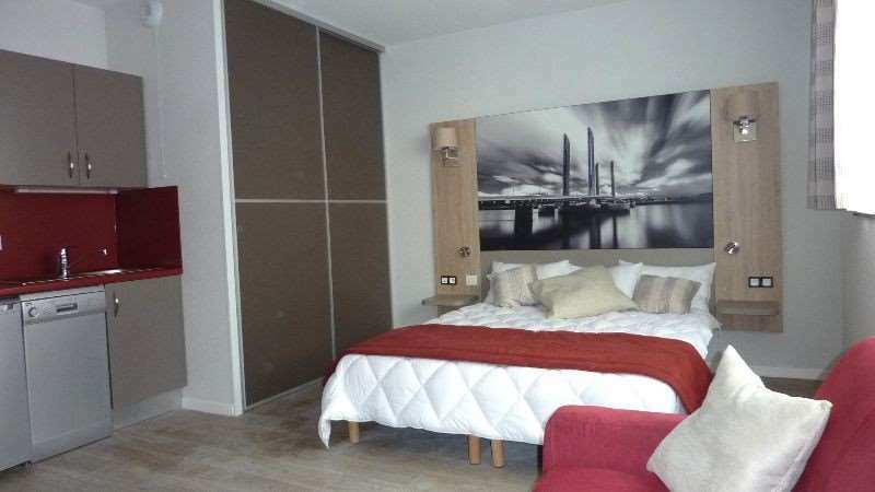 Appart-hotel & Golf Bassins A Flot Aparthotel