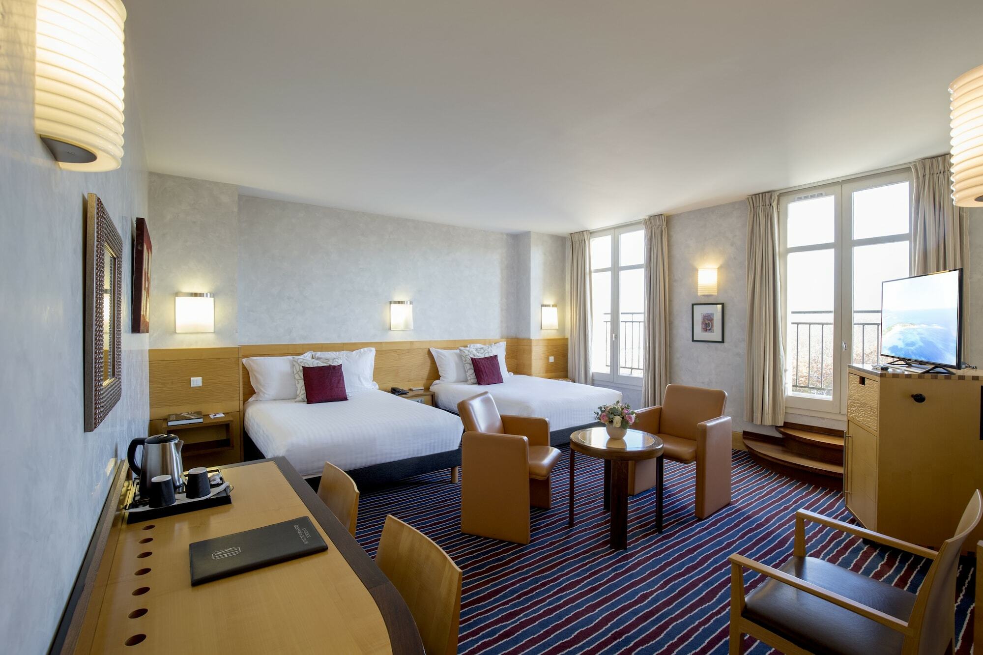 Hotel De Normandie 4*