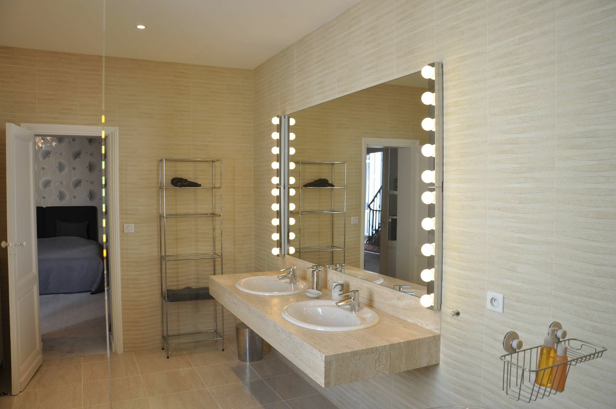 Bed & Breakfast La Desvaux De Marigny Bordeaux
