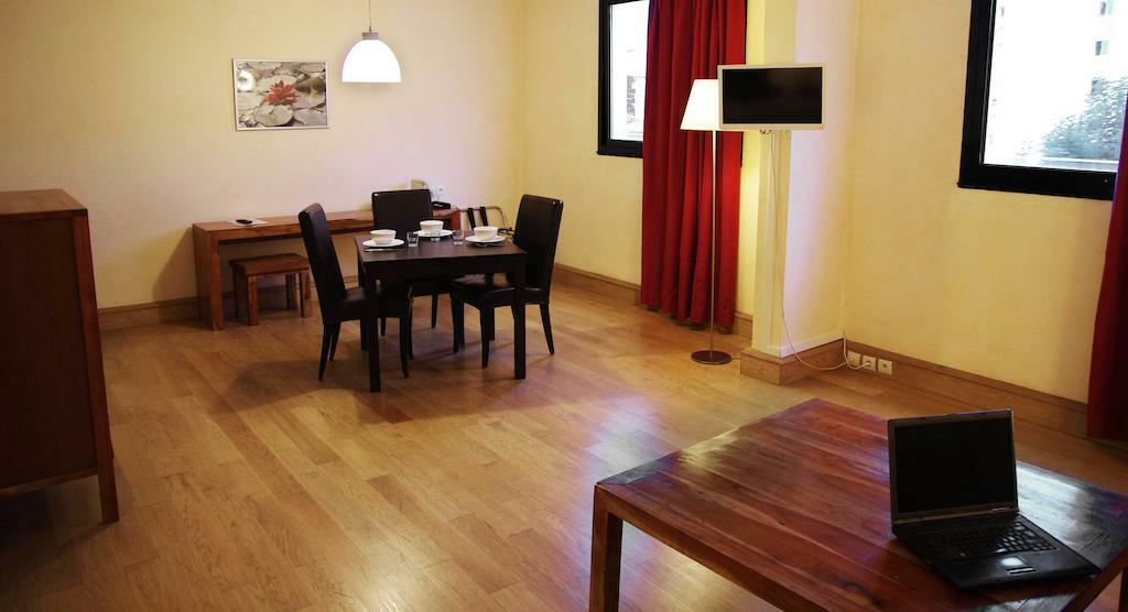 Aparthotel Victoria Garden Centre 3*