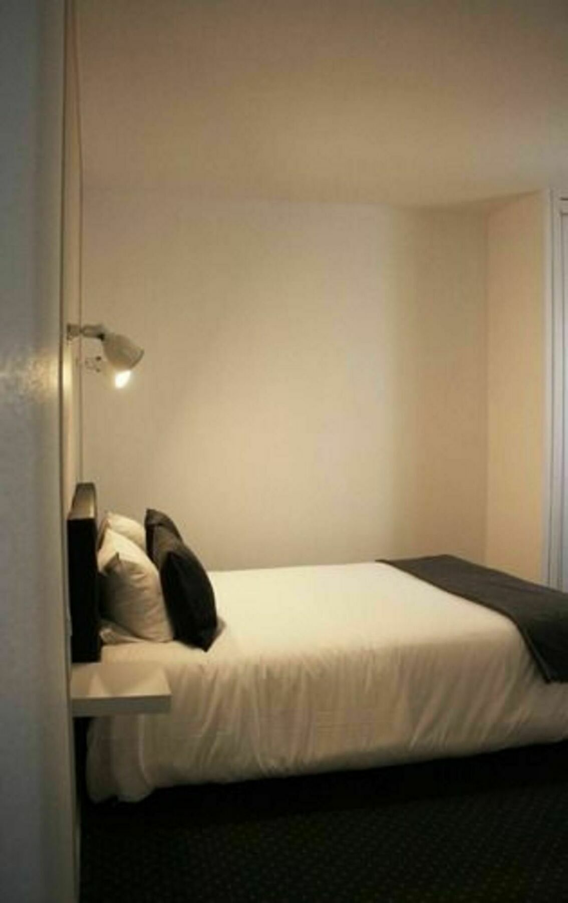 Bachere Hotel *
