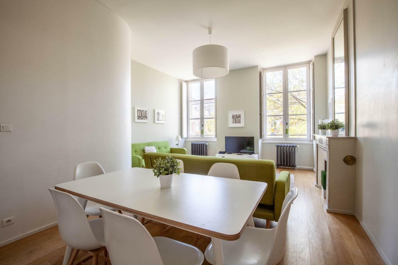 - Cours De Verdun Apartment *