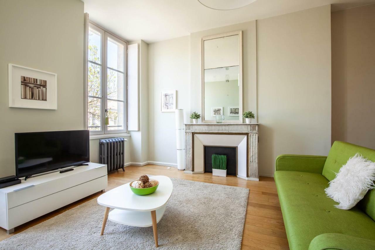 - Cours De Verdun Apartment *