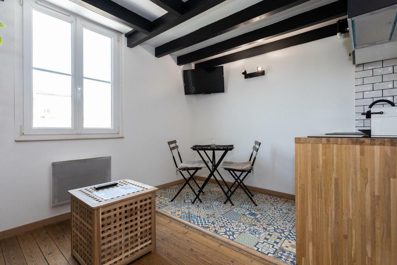 Duplex Lumineux Au Coeur De Avec Parking Apartment