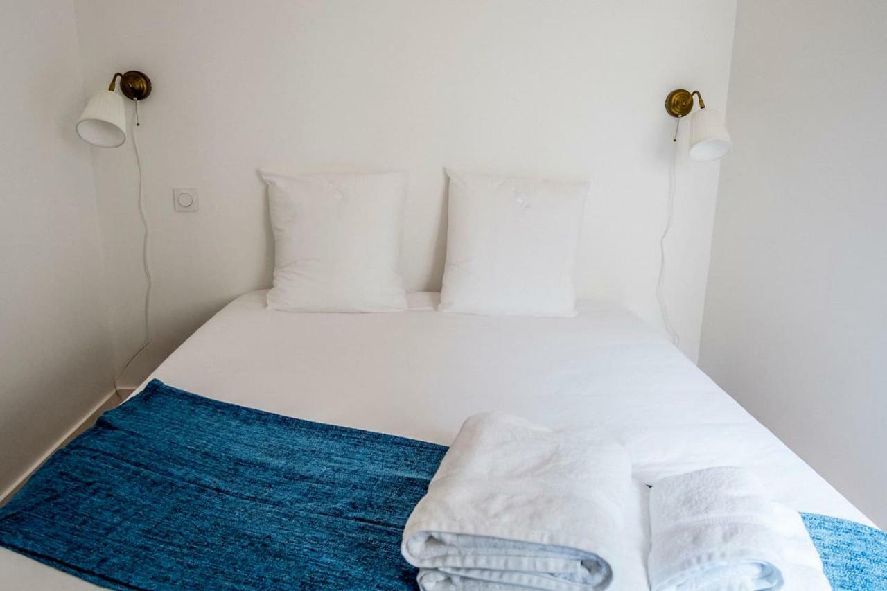 Apartment Camstel Quai De Bordeaux
