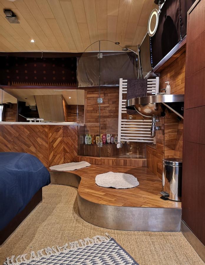 Bateau-hôtel Le Bateau Ivre Bordeaux