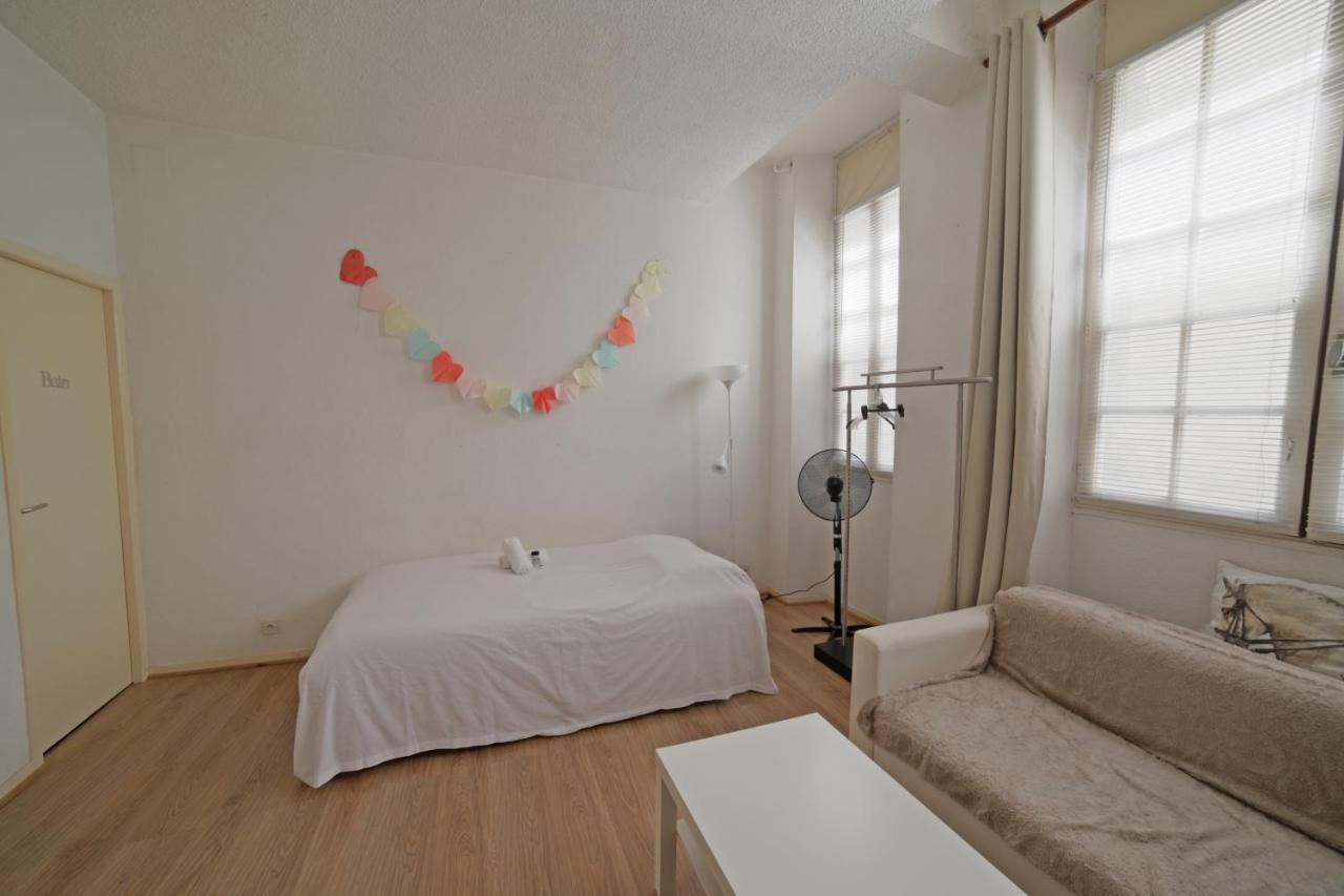 Cute Little Studio *quartier Saint-pierre* Apartamento