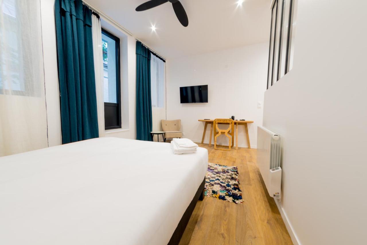 Ama Apartment
