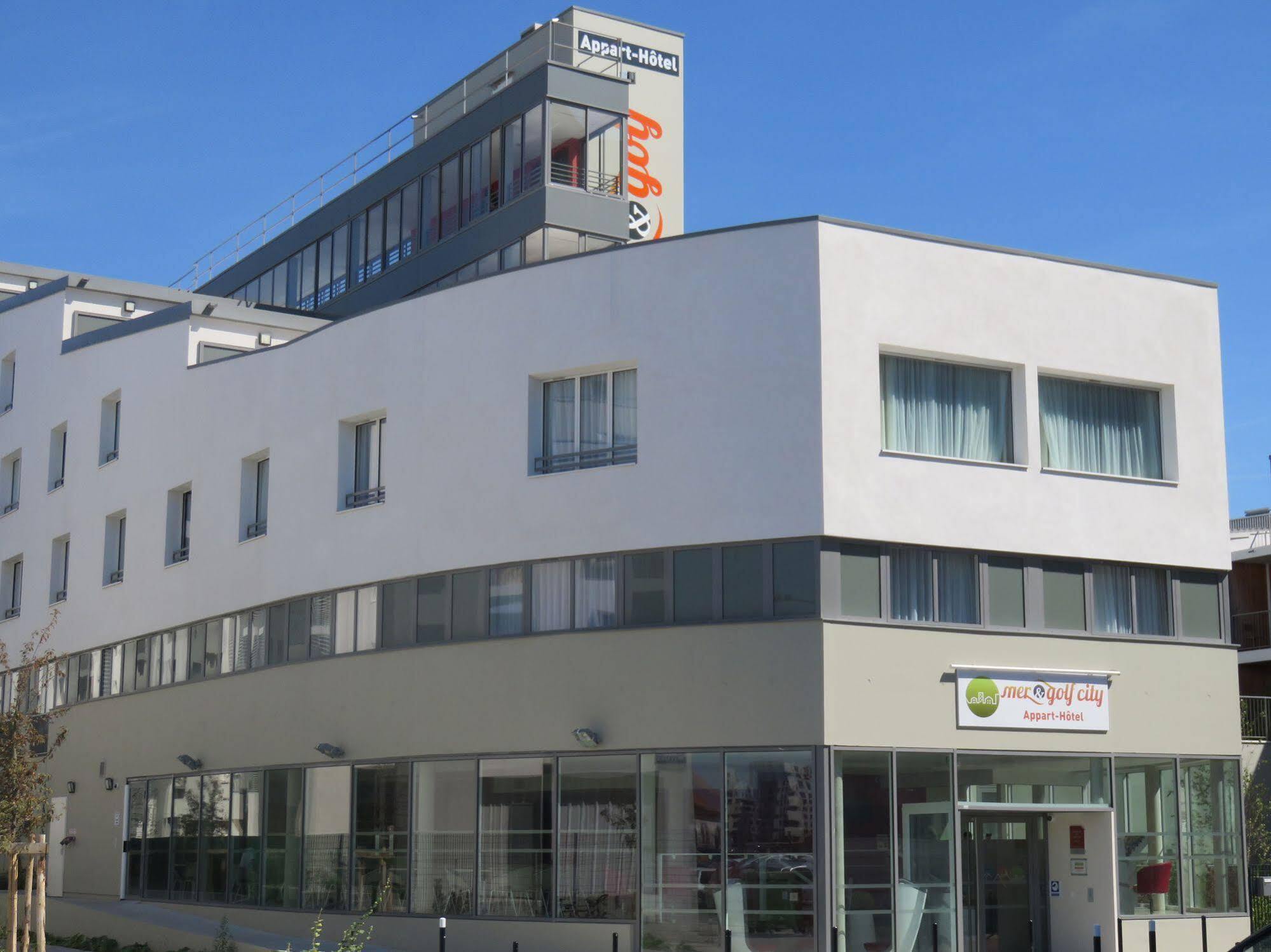Appart-hotel & Golf Bassins A Flot Aparthotel Bordeaux