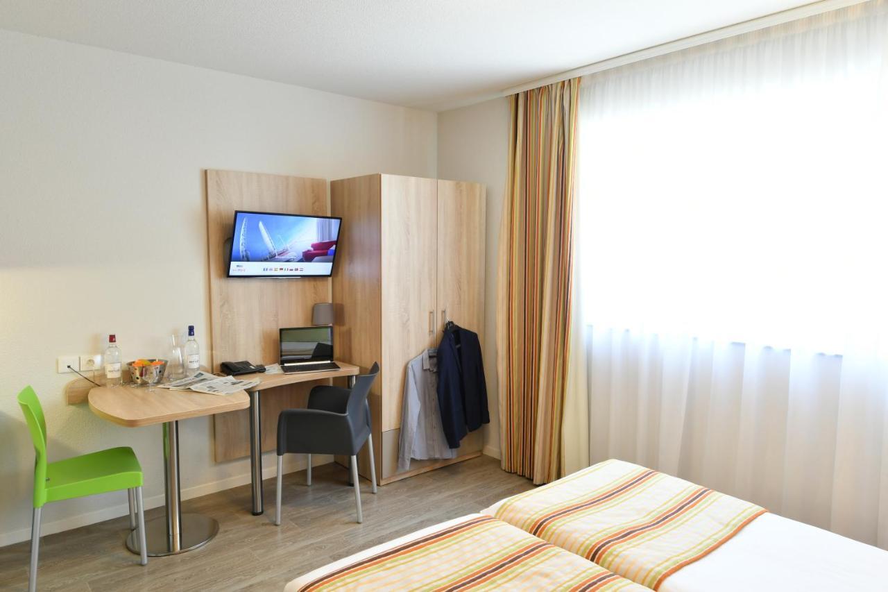 Appart-hotel & Golf Bassins A Flot 3*