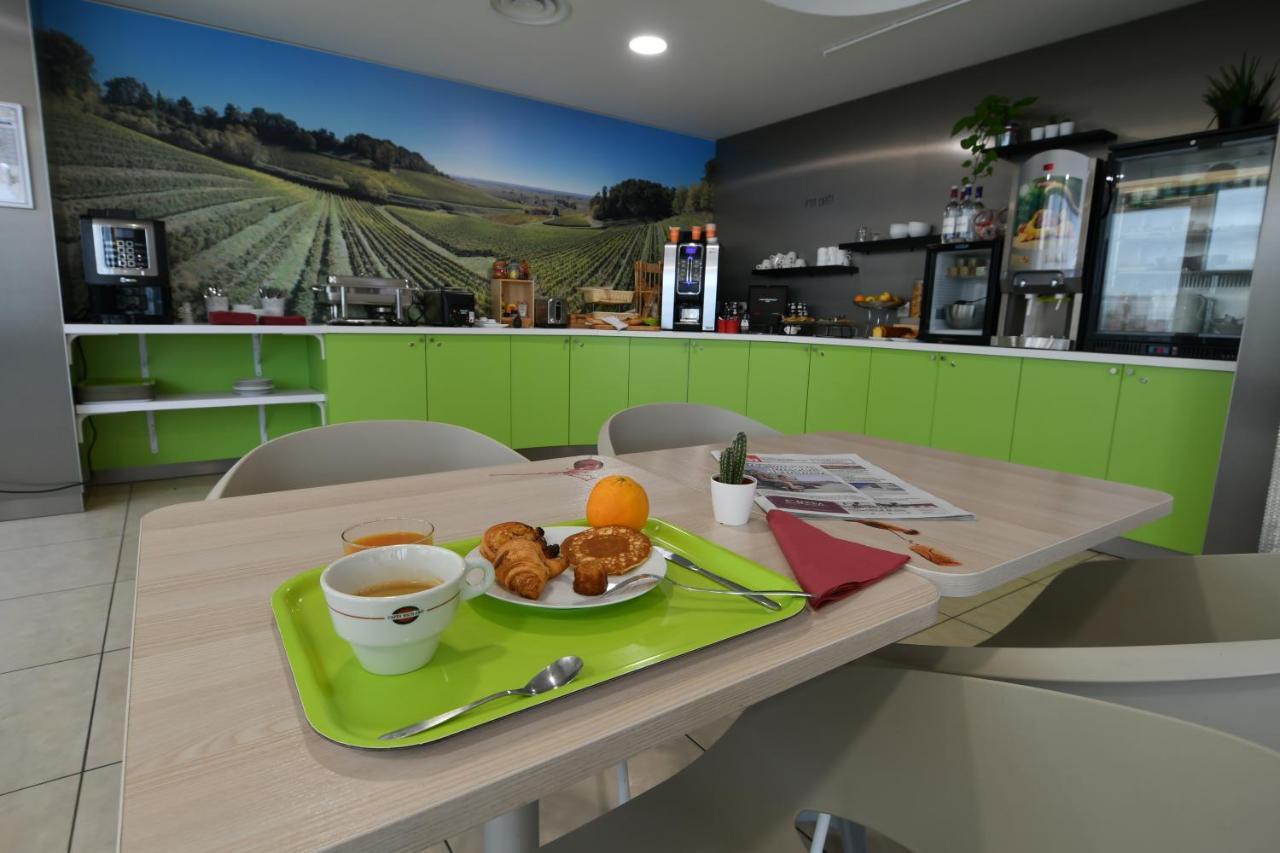 Appart-hotel & Golf Bassins A Flot Bordeaux