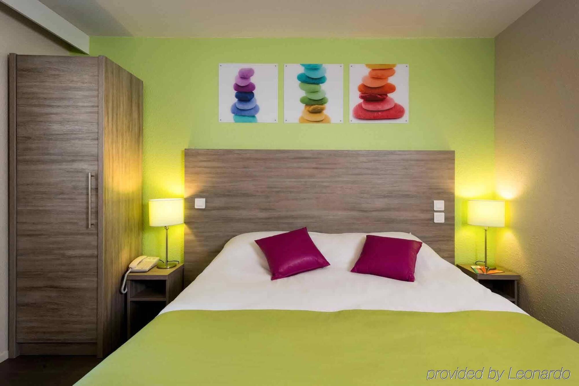 Ibis Styles Gare Saint-jean Hotel 3*