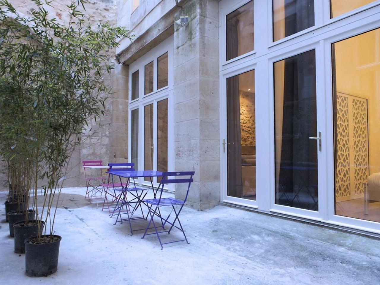 Ausone Beautiful Loft In Historical Center + Terrace And Parking Apartment Bordeaux
