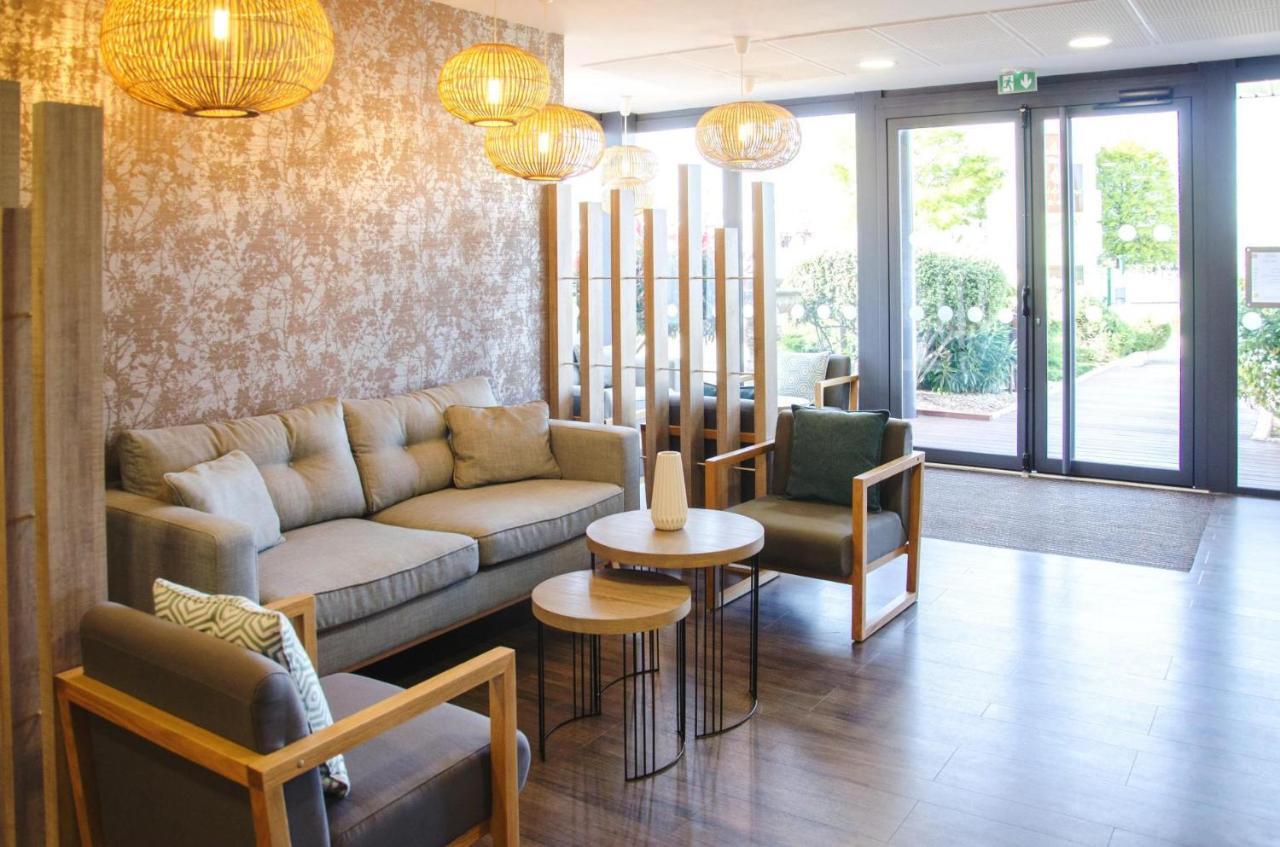 Contact Le Provencal Hotel Bordeaux