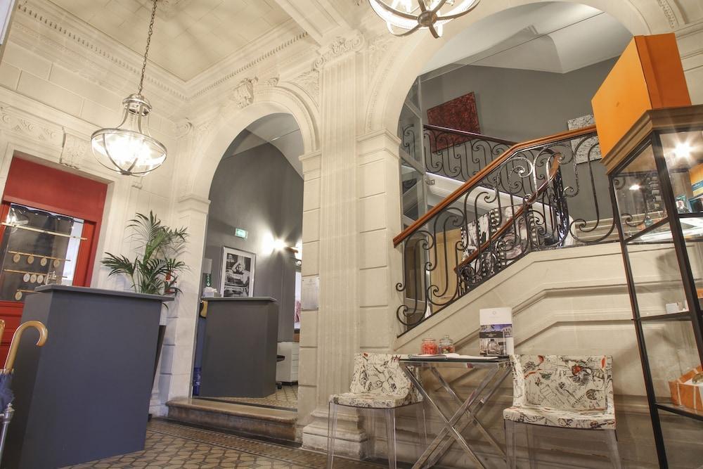 Le Boutique & 5*