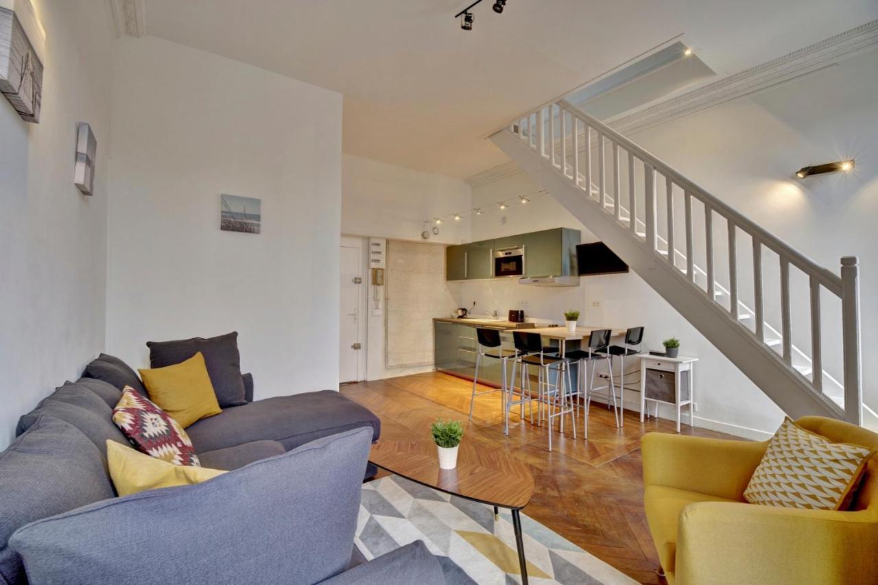 Apartment Sweet Melody By Cocoonr Bordeaux
