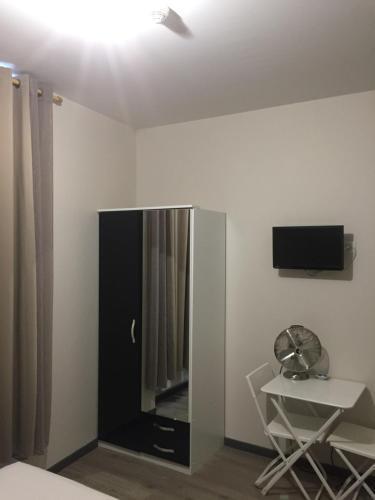 De La Boetie Hotel 4*
