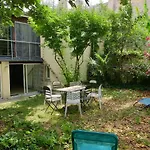 Maison 150M2 Jardin A Louer En Entier, Bordeaux Centre Chartrons, 3 Chambres 3 Salles De Bains 1 Canape-Lit Llllnumero De Telephone Dans L\'Annonce Si Questionlll