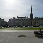 Studio Cosy Sur Les Quais De Saint Michel