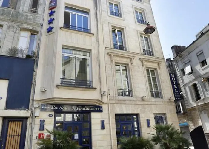 Hôtel La Tour Intendance