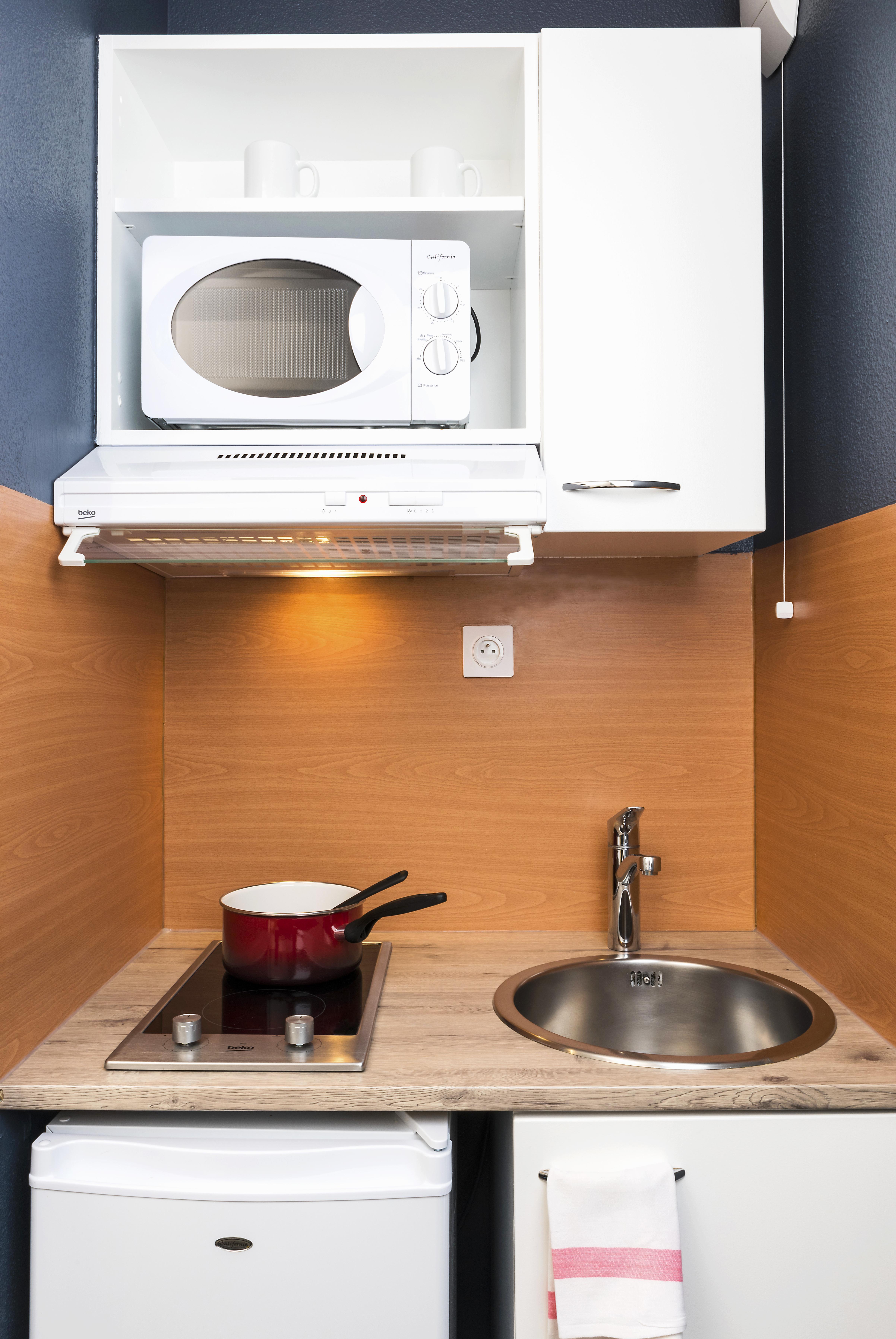 Aparthotel Teneo - Gare Saint Jean 2*